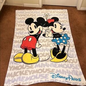 Disney Parks Mickey and Minnie Mouse Blanket